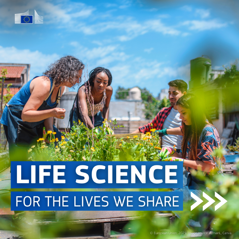 EUgreenresearch's tweet photo. How is AI transforming life sciences? 

Explore inspiring stories where artificial intelligence accelerates research, bringing innovative healthcare solutions: https://t.co/ZHWfI1SBC7

Swipe left to discover more EU-funded projects that contribute to a healthier future for all 👉