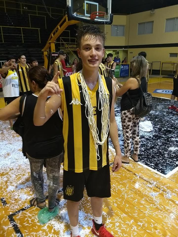 <a href="/mrbaskettroll/">Mr Basketroll</a> 😘😘😘