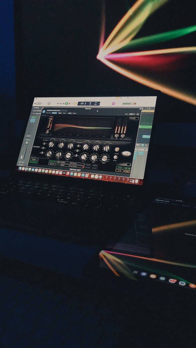 iam_umutmehmet's tweet image. Such a beautiful plugin by Kush Audio. Hammer EQ. 

#mix #mastering #kush #plugins #studio #production @hellopunto #producer #eq #analog #digital #musicproduction