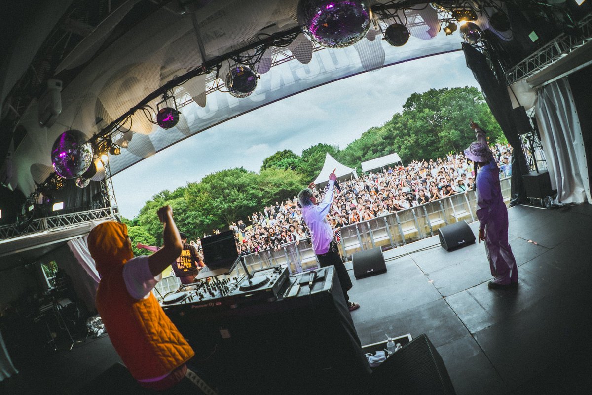 ✨#LuckyFes2025 ✨
<a href="/luckyfm_fes/">LuckyFes</a> 

改めてありがとうございました😭
野外でのライブは本当に楽しいし最高‼️
FAMのバイブスも最高‼️

たくさんすごいアーティストの刺激も最高でした🔥

#luckyfes #komorebi