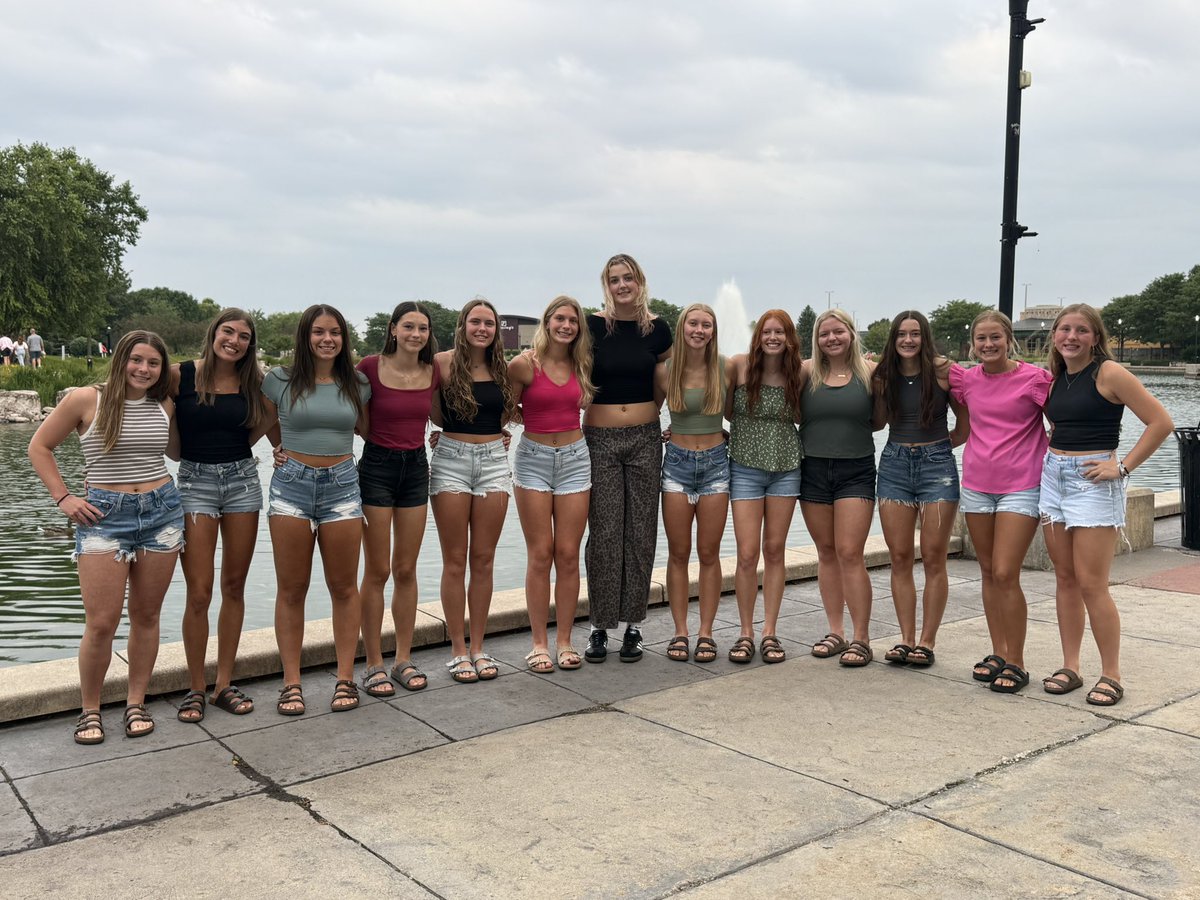 GCVBSpartans's tweet photo. Annual @IGCAcoach team camp photo shoot. #GCVB https://t.co/7Wcd5wg2aB