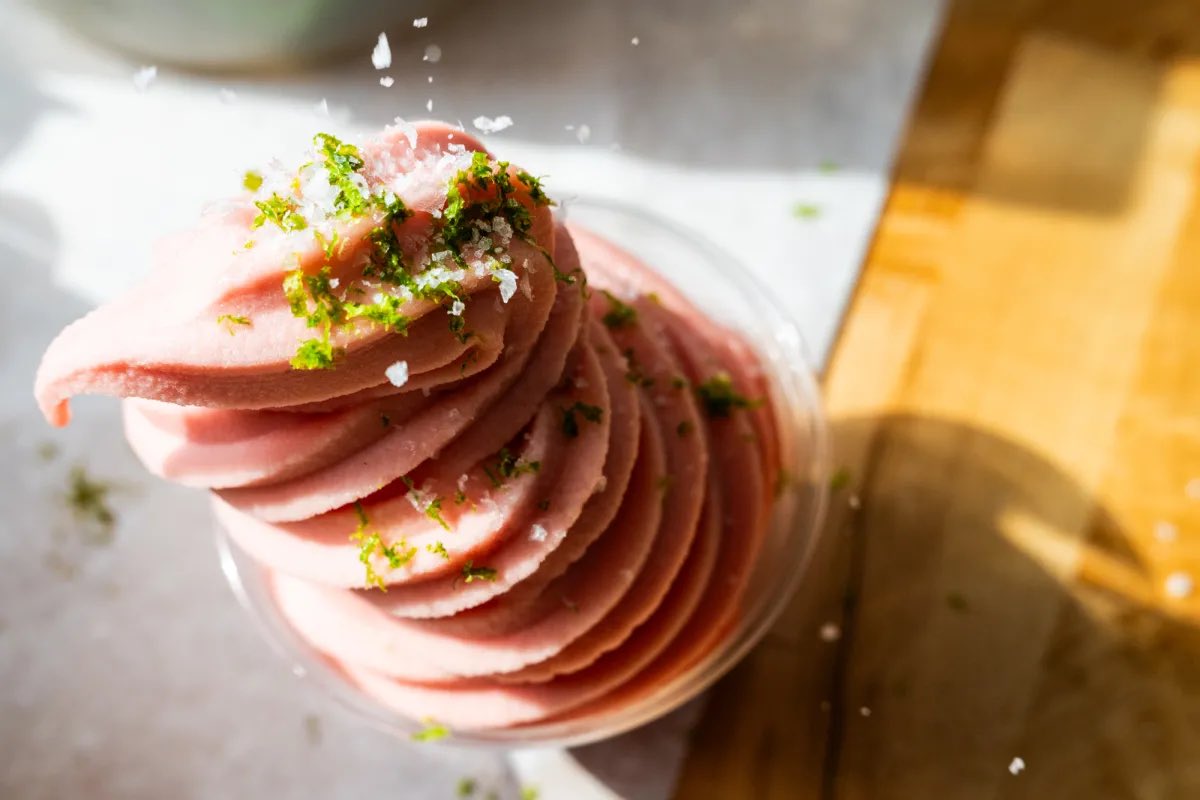 Leigh Giangreco (@leighgiangreco) on Twitter photo Wonderful read from <a href="/ataviawrotethis/">Atavia Reed</a> that touches on the culinary history of watermelon in America. Plus mouthwatering photos from <a href="/colinbphoto/">Colin Boyle</a> (check out this soft serve! 🍦 Wonderful read from <a href="/ataviawrotethis/">Atavia Reed</a> that touches on the culinary history of watermelon in America. Plus mouthwatering photos from <a href="/colinbphoto/">Colin Boyle</a> (check out this soft serve! 🍦