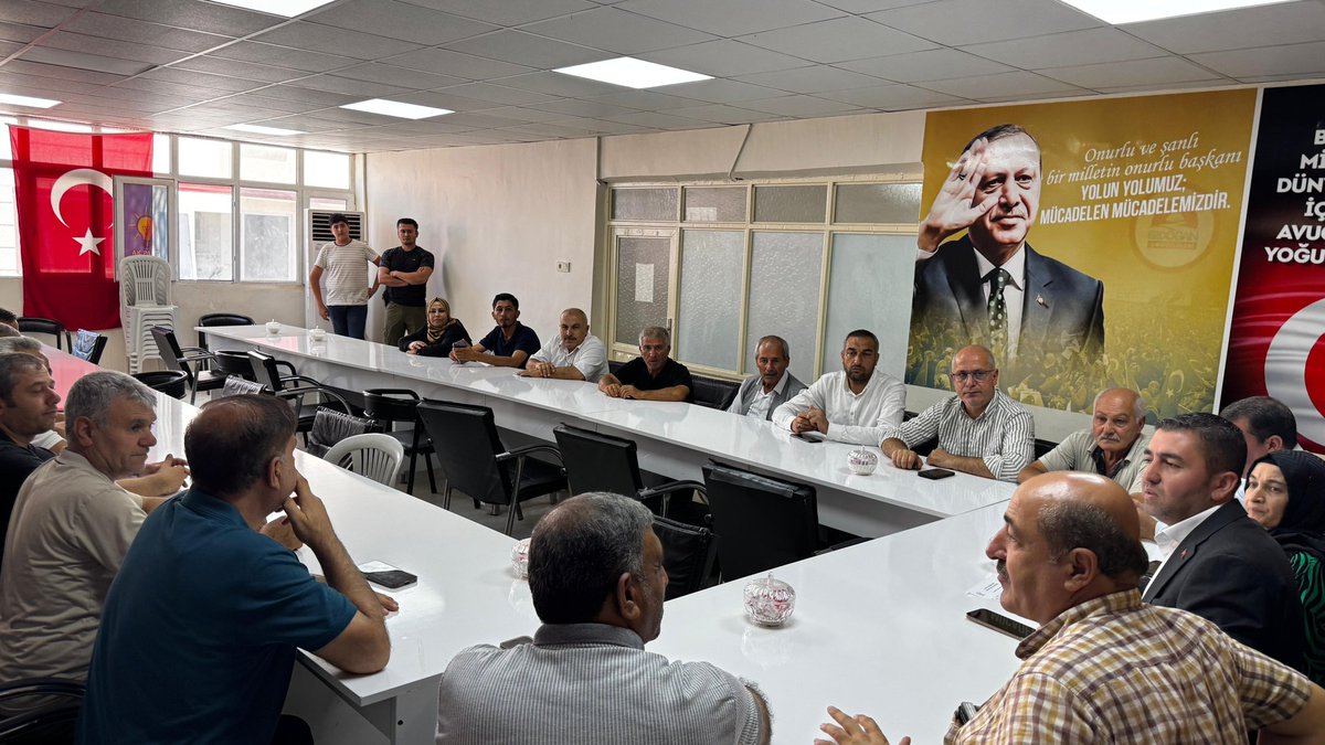Ak Parti Suruç İlçe Başkanlığı (@ak_suruc) on Twitter photo İlçe Başkanımız İbrahim Uçar Yönetim Kurulu Üyelerimiz ile Haftalık Olağan İstişare ve Değerlendirme toplantısını gerçekleştirdi.
<a href="/RTErdogan/">Recep Tayyip Erdoğan</a> <a href="/akpartiurfa/">AK PARTİ ŞANLIURFA</a> <a href="/milhamigunbegi/">M.İlhami GÜNBEGİ</a> <a href="/ibrahimucar89/">İbrahim Uçar</a> <a href="/ihalilesiyok/">İbrahim Halil EŞİYOK</a> <a href="/SbrKnk/">Sabri KONAK</a> <a href="/avgonulkurt/">Av. Gönül KURT KURUCU</a> <a href="/bybekirbozdag/">Bekir Bozdağ</a> <a href="/acarfaruka/">Faruk Acar</a> <a href="/abuyukgumus/">Ahmet Büyükgümüş</a> <a href="/hakanaksu058/">Hakan AKSU 🇹🇷</a> İlçe Başkanımız İbrahim Uçar Yönetim Kurulu Üyelerimiz ile Haftalık Olağan İstişare ve Değerlendirme toplantısını gerçekleştirdi.
<a href="/RTErdogan/">Recep Tayyip Erdoğan</a> <a href="/akpartiurfa/">AK PARTİ ŞANLIURFA</a> <a href="/milhamigunbegi/">M.İlhami GÜNBEGİ</a> <a href="/ibrahimucar89/">İbrahim Uçar</a> <a href="/ihalilesiyok/">İbrahim Halil EŞİYOK</a> <a href="/SbrKnk/">Sabri KONAK</a> <a href="/avgonulkurt/">Av. Gönül KURT KURUCU</a> <a href="/bybekirbozdag/">Bekir Bozdağ</a> <a href="/acarfaruka/">Faruk Acar</a> <a href="/abuyukgumus/">Ahmet Büyükgümüş</a> <a href="/hakanaksu058/">Hakan AKSU 🇹🇷</a>