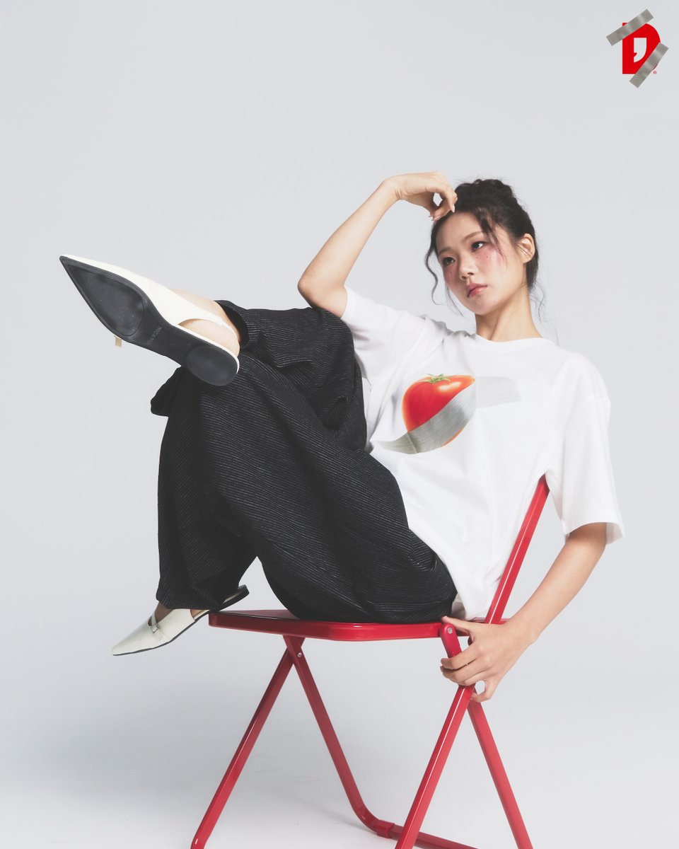 master piece:untitled no.1 수박
master piece:untitled no.2 토마토

특별가격 priceless->39,900원

master piece:untitled 시리즈는‘현대 미술의 낯선 위트’를 당신의 일상으로 가져옵니다.
이름 없는 작품. 그 이상의 가치.
그 위트가 낯설지 않아지는 순간, 당신의 방은 갤러리가 됩니다.

no.1