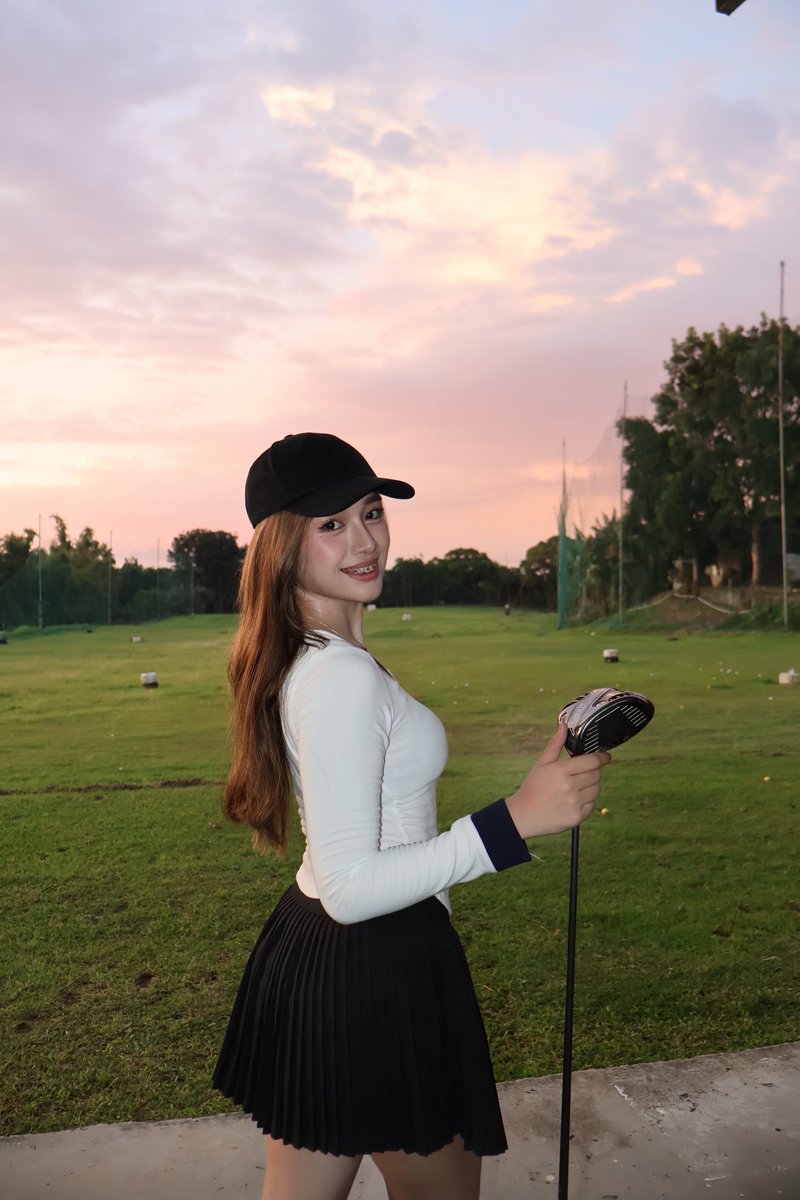 lite_lamayo's tweet image. Working on my swing ⛳️
