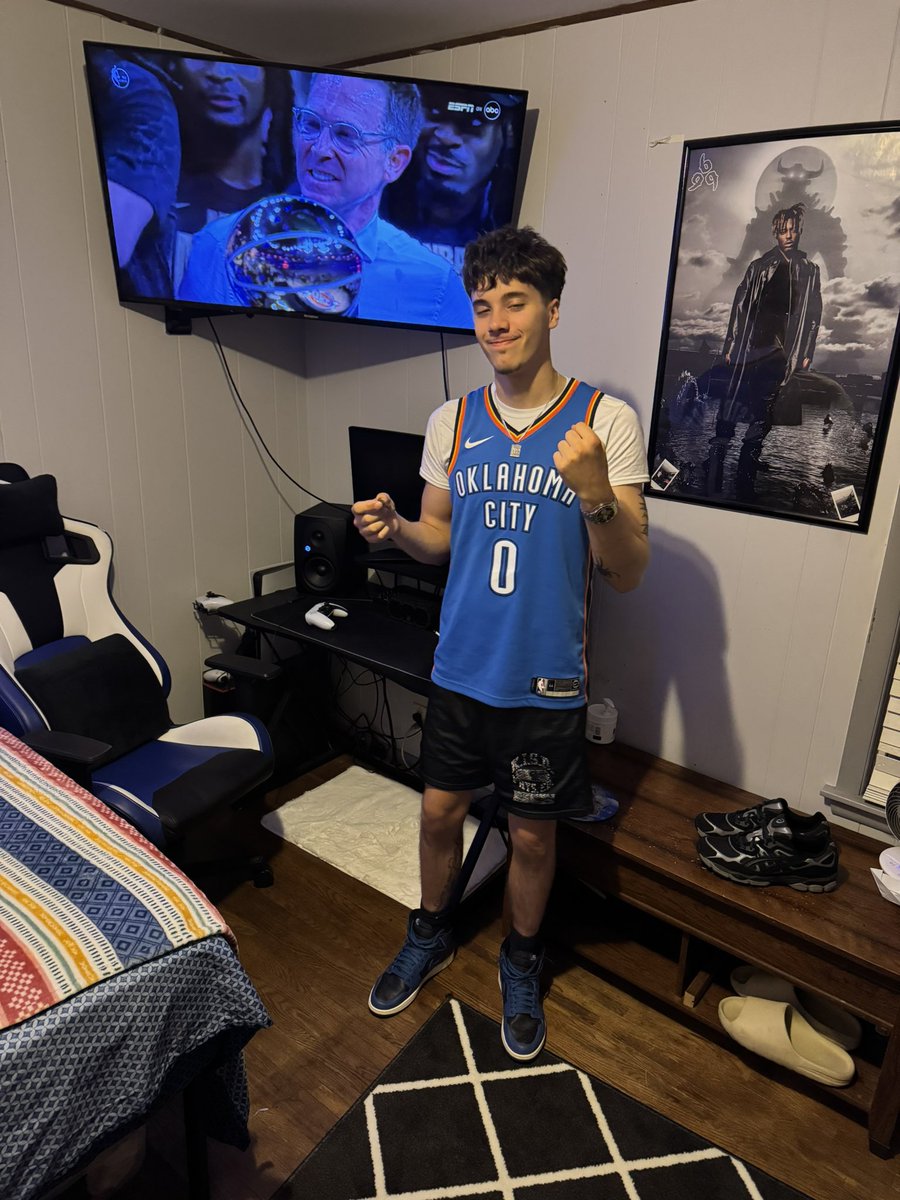 Snickers233's tweet image. Shit Happens, Go Harder, No Look’n Back