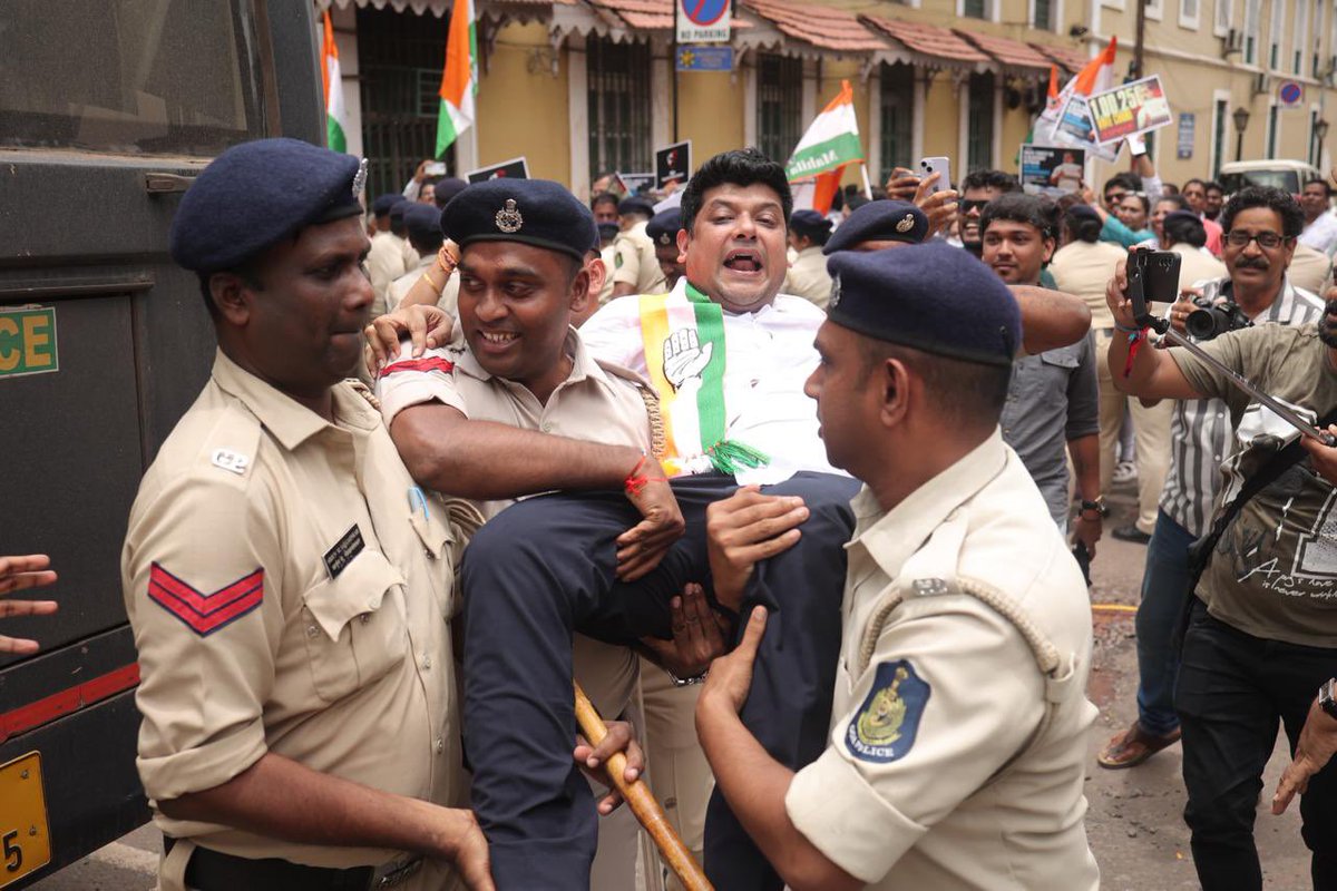 Amit Patkar (@amitspatkar) on Twitter photo Today’s peaceful march from Goa PCC HQ to the <a href="/CEO_Goa/">Chief Electoral Office, Goa</a> was met with <a href="/BJP4Goa/">BJP Goa</a> ’s misuse of police force—an act aimed at stopping us from exposing the truth.
We have found shocking discrepancies and fake entries in Goa’s voter list. This electoral fraud strikes at the very Today’s peaceful march from Goa PCC HQ to the <a href="/CEO_Goa/">Chief Electoral Office, Goa</a> was met with <a href="/BJP4Goa/">BJP Goa</a> ’s misuse of police force—an act aimed at stopping us from exposing the truth.
We have found shocking discrepancies and fake entries in Goa’s voter list. This electoral fraud strikes at the very