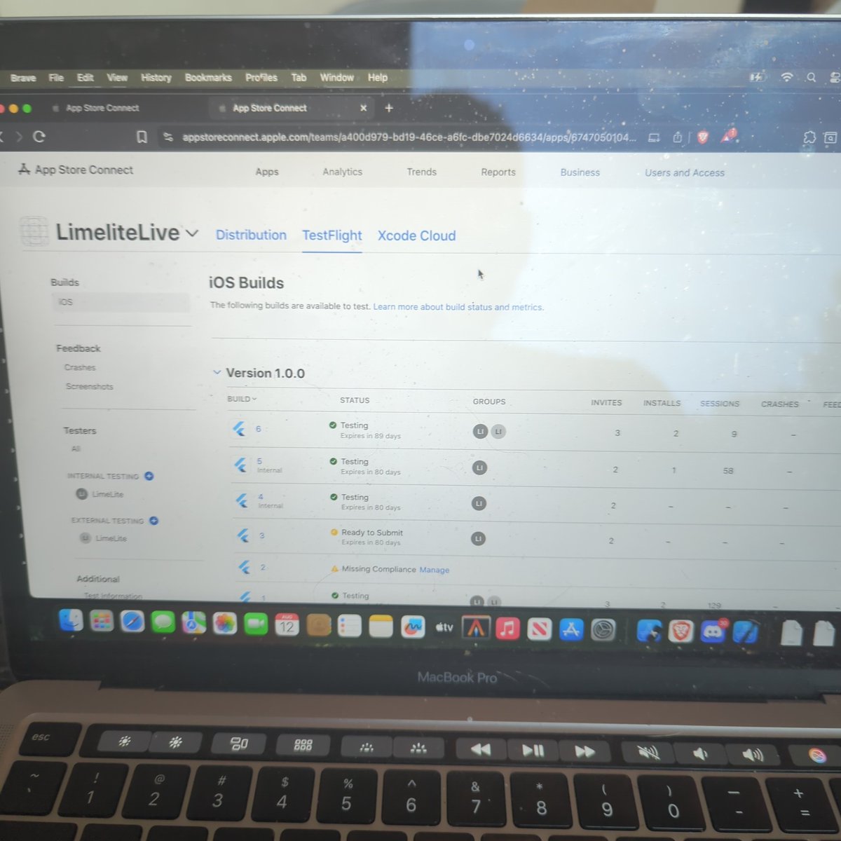 baileyburnsed's tweet image. I got my clients app on TestFlight!  

#indiehacker #buildinpublic #BuildingTheBand