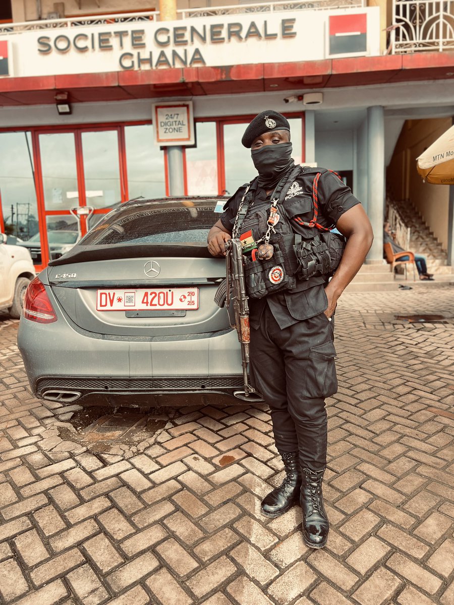 ManuelkCobby tweet media