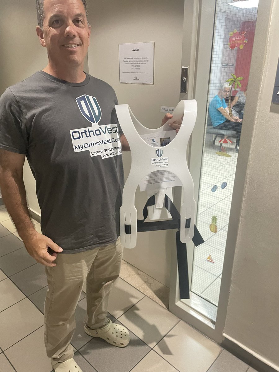 CardiologyCoder's tweet image. Just wrapped up a whirlwind mission across Puerto Rico 🇵🇷 delivered 6 OrthoVests to 6 different physician groups around the island.
These vests are built to bring relief from back pain, and early feedback from doctors & lab teams has been overwhelmingly positive 🙌.
Here’s to…