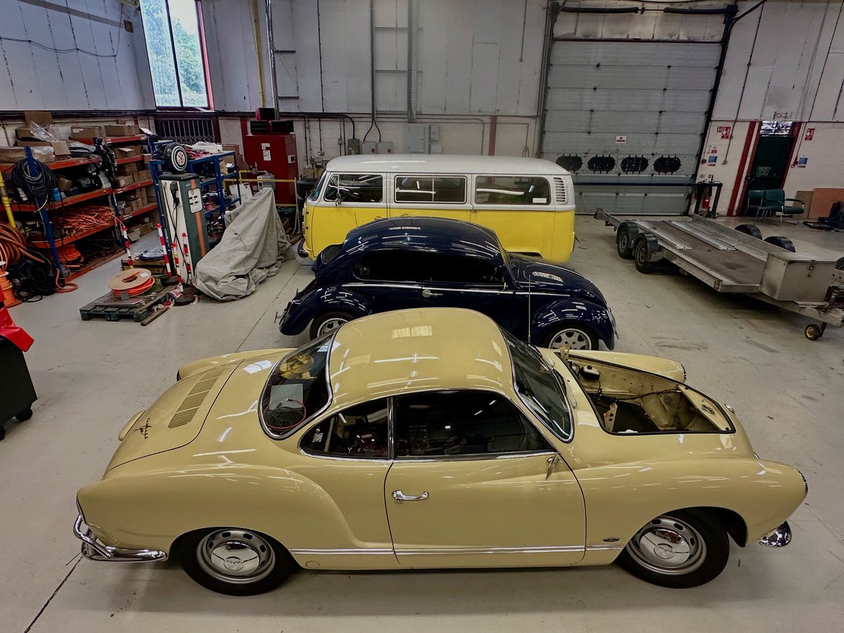 It’s all gone a bit Voltswagen in the workshop this week. 😆⚡️👌 What models are missing from this line up? 🤔 #vw #voltswagen
