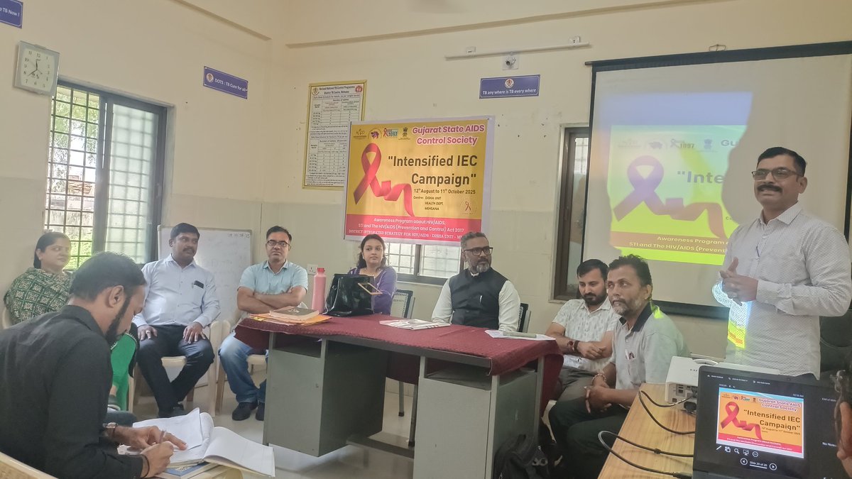 CDHOMeh's tweet image. ૧૨ મી ઓગષ્ટ ૨૦૨૫ “યુવા દિન”નિમિત્તે દિશા યુનિટ,મહેસાણા દ્વારા“ઈન્ટેન્સીફાઈડ આઈ.ઈ.સી. કેમ્પેઈન ૨૦૨૫”નું લોન્ચીગ કાર્યકમ જીલ્લા ટી.બી.સેન્ટર,મહેસાણા ખાતે યોજાયો. @NACOINDIA #aidsawareness #preventionandcontrol
#HIVAwareness   #intensifiedieccampaign @CollectorMeh @ddo_mehsana