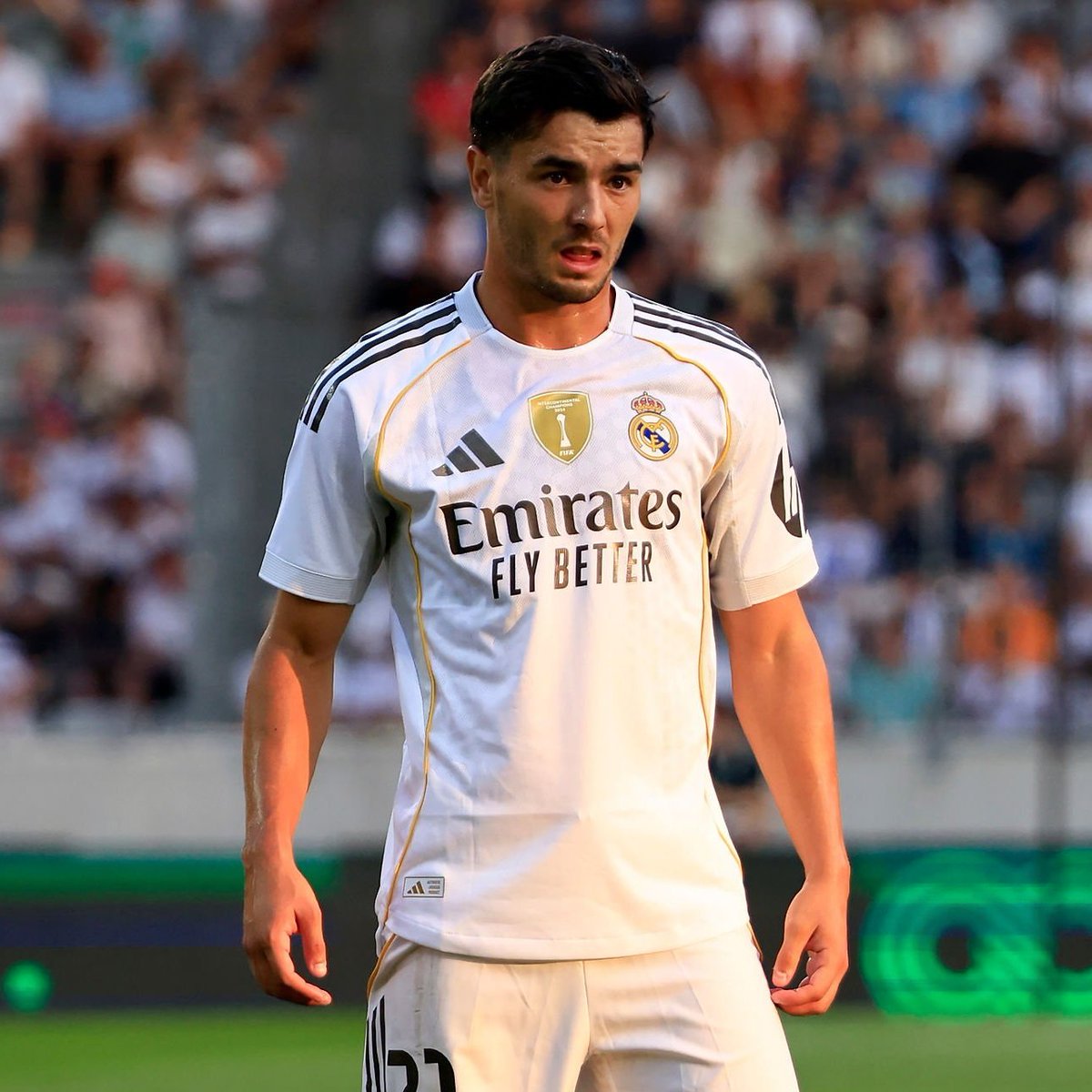Brahim Diaz 𝗣𝗔𝗦𝗦𝗘𝗨𝗥 𝗗𝗘́𝗖𝗜𝗦𝗜𝗙 avec le Real Madrid en amical ! 🎯🇲🇦

Le marocain renaît sous Xabi Alonso. 🇪🇸😍