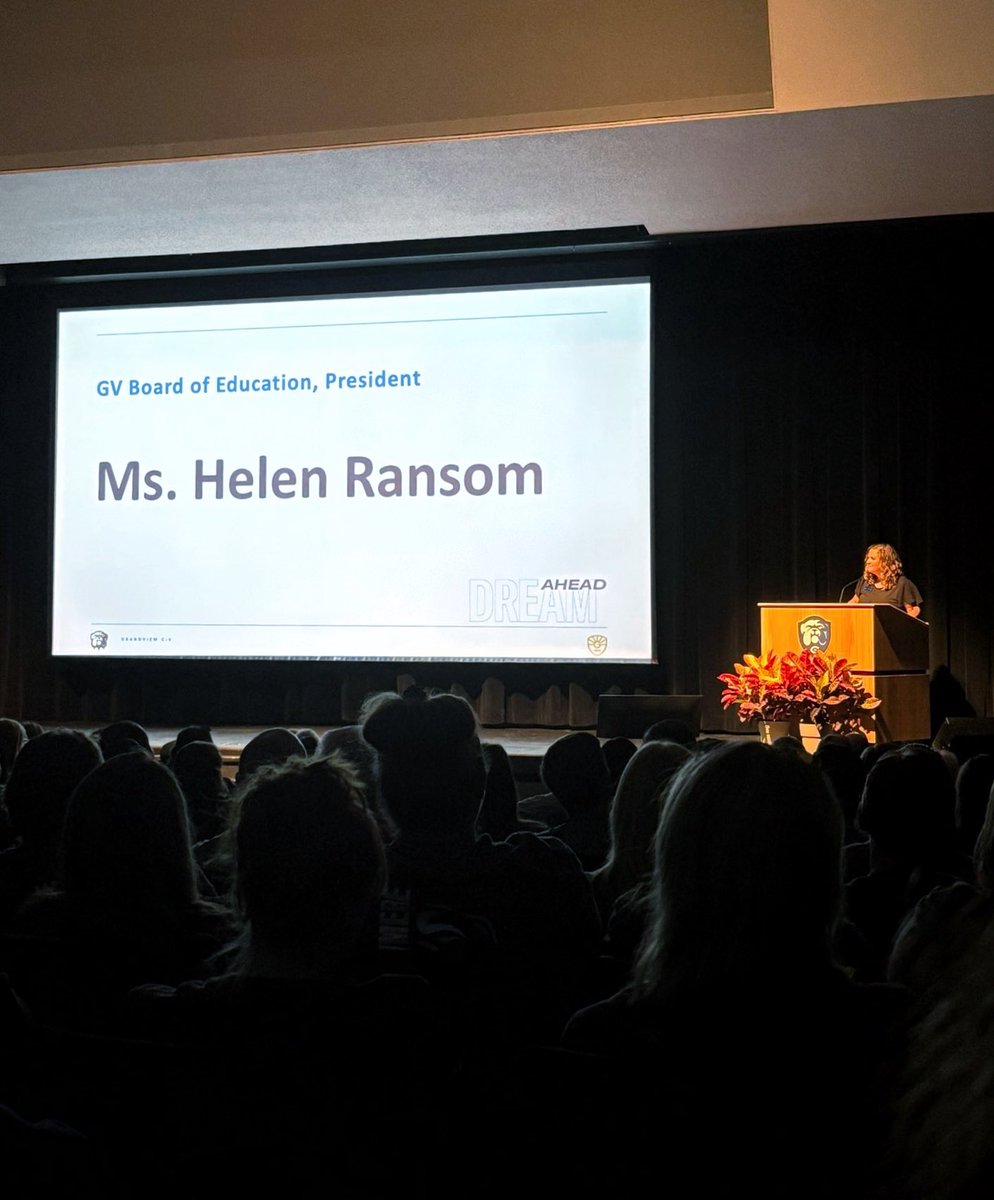 TheHelenRansom's tweet image. What a thrill Convocation was this morning! The energy in that room was phenomenal and I’m so excited to see all of the ways you spread #ALittleBitOfLove this school year! @GrandviewCSD4 @krodrequez @JClarkson1980 #FutureStrong #EmpowerPassion