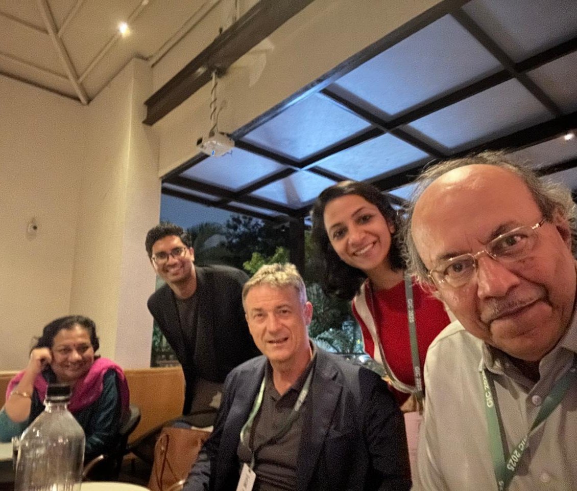 Sci_Lipi's tweet image. Genomics India Conference starts today at lush green IISc campus. With so much potential in the Indian genomics sector, this conference shines by curating a stellar, cross-disciplinary line up. 

If you are around please do come for my talk at 2 pm!