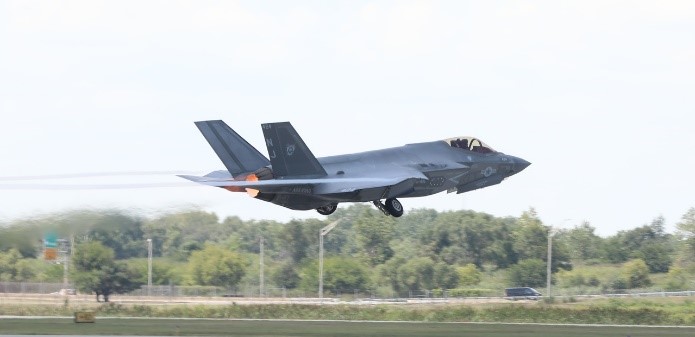 GaryChiAirport's tweet photo. #GCIA will once again serve as the staging area for the #ChicagoAirandWaterShow, happening this weekend! We are proud of the critical support role our airport plays in this annual event and look forward to watching all the performances on Chicago’s lakefront. https://t.co/htxW1QhCBK