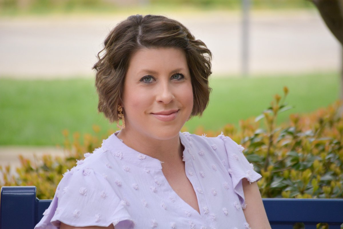 Exciting news! Dr. Jessica Johnson, our Research Asst. Prof. &amp; Dir. of Applied Cognitive Engineering and Simulation Lab, had her paper on human-AI training accepted for <a href="/iitsec/">I/ITSEC</a> 2025. Her meta-analysis shows how adaptive AI fosters expertise. #VDMC #FloatingNewIdeas
