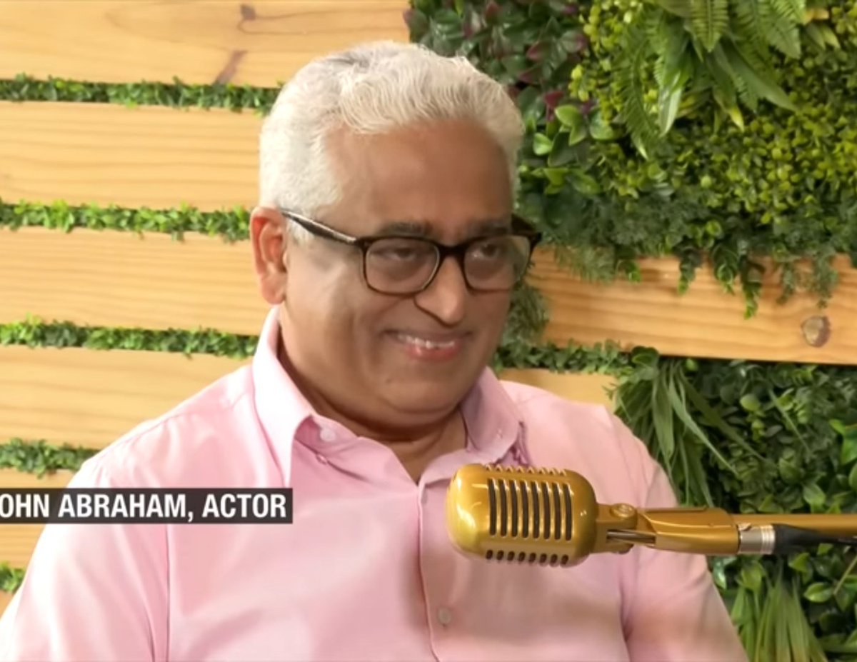 NewsAlgebraIND's tweet photo. SHOCKING NEWS 🚨 John Abraham says Chhaava, The Kashmir Files tried to ‘politically sway’ audiences.

RAJDEEP SARDESAI : Will you not go with the flow and portray Indian Muslims as Villains ?

JOHN : "I will never make such films. Right-wing films find a huge audience"

"When movies are deliberately made to influence people in a highly political climate — and they succeed, that is SCARY for me" 😳