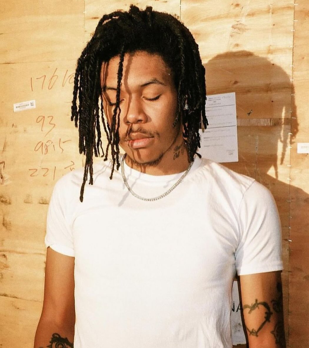 nuggworld's tweet image. KANKAN
B4 F.E.B (EP)

TONIGHT 🚨

▫️ PASS THE CEILING
▫️ VET COAT
▫️ PLAY DAT
▫️ END UP DEAD
▫️ UH HUH 2