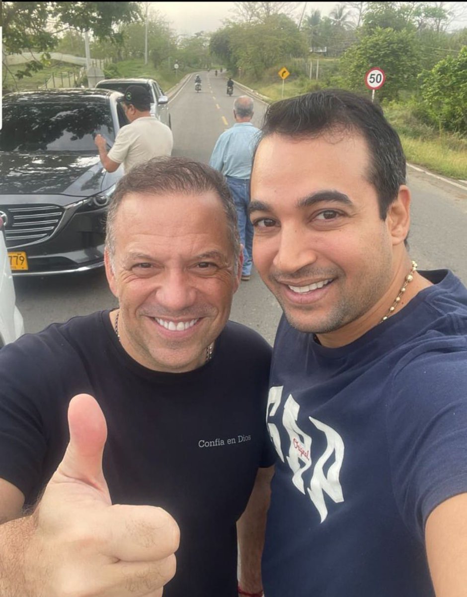 Al día en línea (@_aldianoticias) on Twitter photo Este bandido es un ktrino que se robó un contrato de reforestación en el Betanci,la plata que se robo se la gozo un tal Juan maldad con una mujer del cabrón Marañón mariflor <a href="/Jamk01131232/">Jose Macea</a> no sea bandido kiuuubo y más na loca <a href="/gordokerguelen1/">gorker</a> <a href="/ABDELAESPRIELLA/">Abelardo De La Espriella</a> <a href="/kerguelenhugo/">Hugo F. Kerguelen G.</a> Este bandido es un ktrino que se robó un contrato de reforestación en el Betanci,la plata que se robo se la gozo un tal Juan maldad con una mujer del cabrón Marañón mariflor <a href="/Jamk01131232/">Jose Macea</a> no sea bandido kiuuubo y más na loca <a href="/gordokerguelen1/">gorker</a> <a href="/ABDELAESPRIELLA/">Abelardo De La Espriella</a> <a href="/kerguelenhugo/">Hugo F. Kerguelen G.</a>