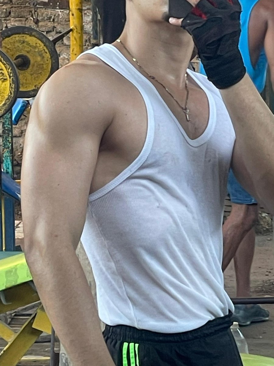 leosexydancer's tweet photo. Ya #entrenaron hoy? 💀🫳🏻
.
.
.
.
#gymrat #boybody #gym https://t.co/9wBqkNPqlD