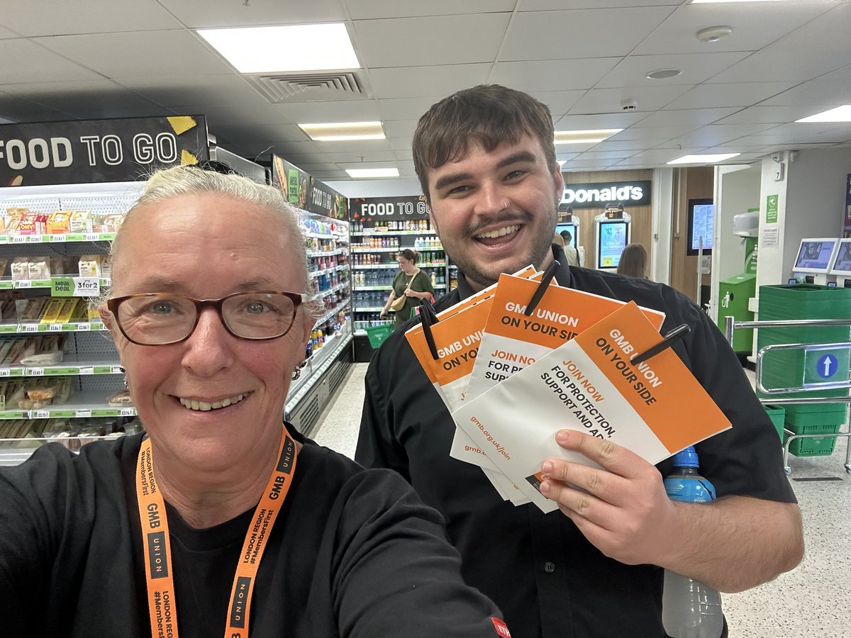 Good day today with Sam at Asdas South Woodham, talking with Gmb members and recruiting new ones.
Explaining the equal pay and what this means for our members.
#makeworkbetter #membersfirst