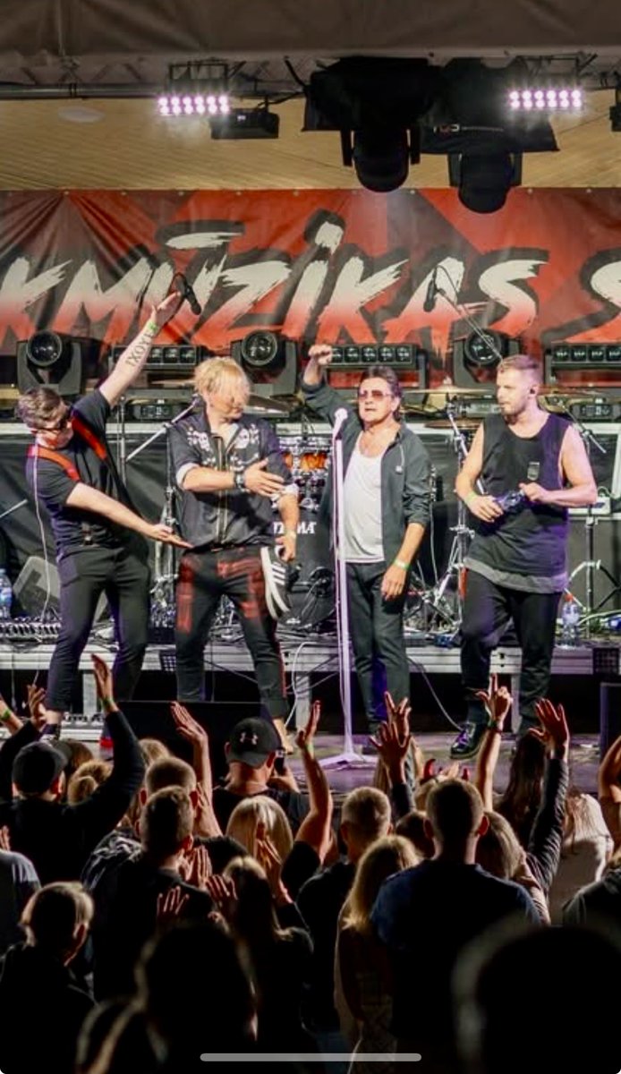 Paldies,Dzelzava!💥