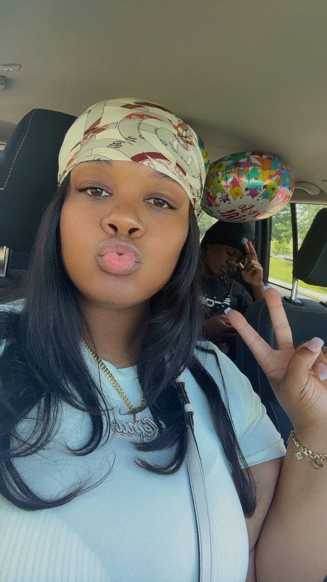 Misskema2u's tweet photo. Happiest birthday To My First Born 🎉🎉🎉🎉 15 years old Today 🥹🥹🥹 Aug 12. #TheBiggest #MyLeo ♥️💪🏽 https://t.co/UdlWsYWcje