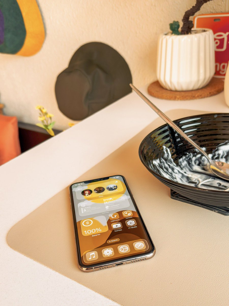 teatechytimetv's tweet image. Buenos días desde iOS 26 beta 6 😮‍💨
¿Soy yo o ahora los iconos transparentes se ven más nítidos… incluso sin atenuar el wallpaper? 👌🏻✨ #iOS26 #ios26beta6 #ios