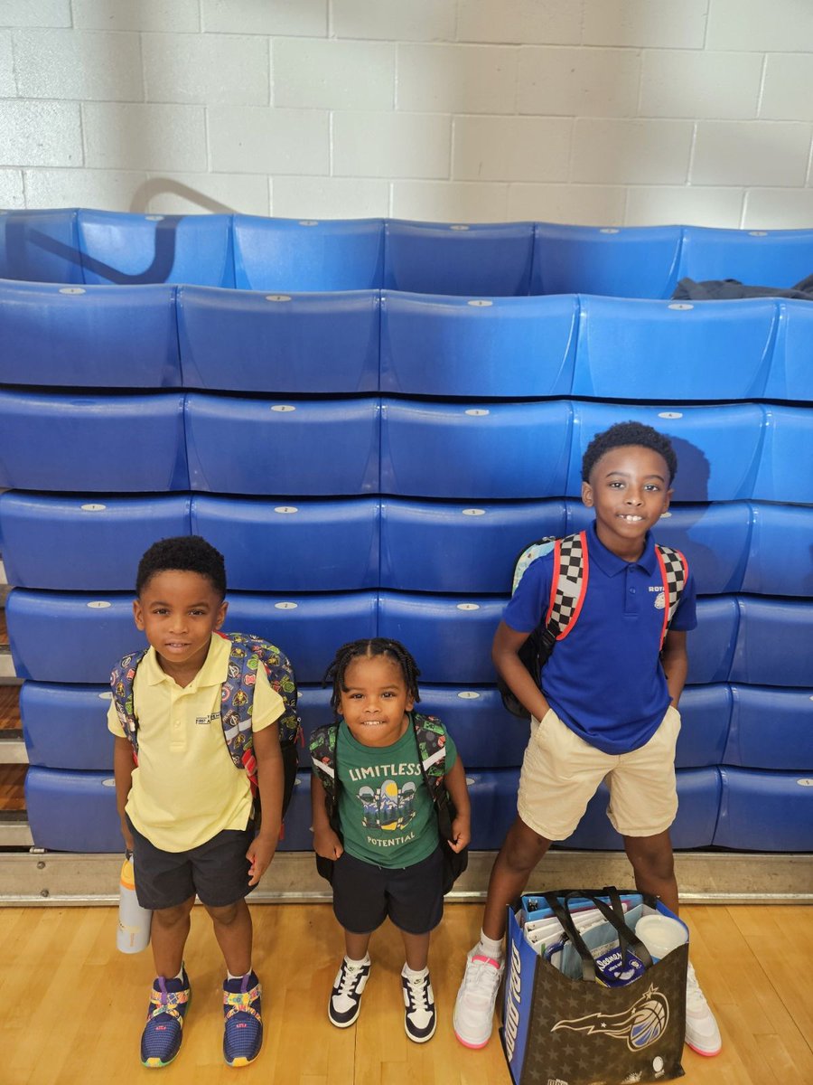 coachT_fearless's tweet image. Mabon Boys 1st Day of School!!  

TJ - 3rd Grade 
Shemar - TK 
Emery - PK-3 

Time is 100% flying! I thank GOD everyday for my family. I am very very blessed. Let&apos;s have a great 25-26 school year!

#FaithOverFear
#HumilityOverEgo