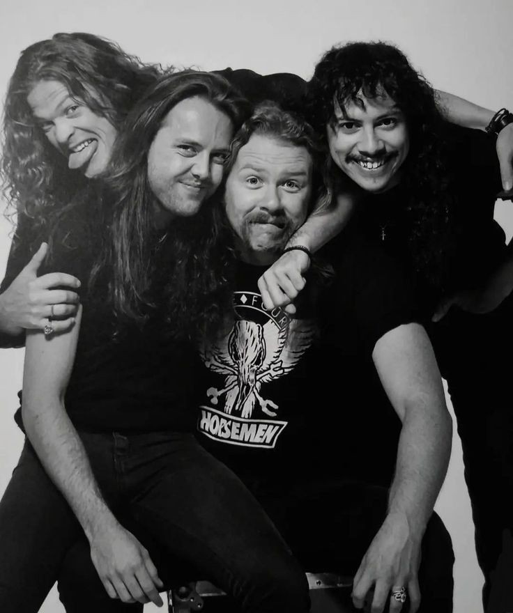 DY3RS3V3's tweet photo. Happy 34th birthday to "Metallica" aka The Black Album !! Inarguably an absolutely iconic, genre-defining and insanely awesome album ♡ to celebrate, have these adorable TBA era Metallica pics x https://t.co/eQWNZs3ybN