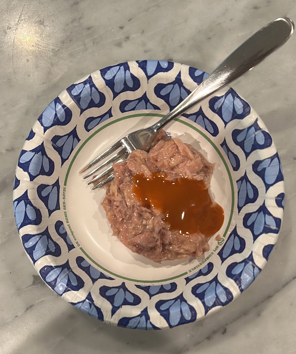 kid4mnesia's tweet photo. who said mcrtwt can’t cook https://t.co/F3xnL6CHDO