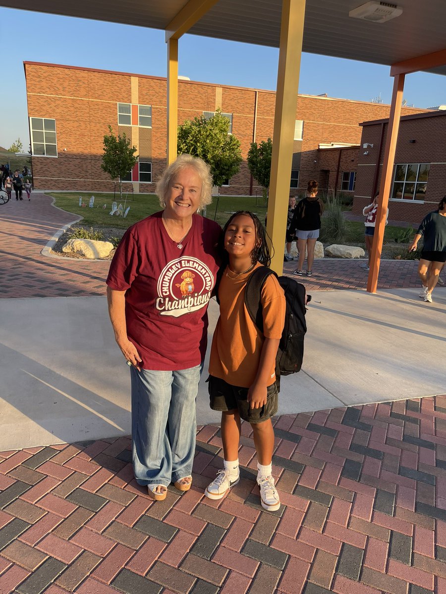 Wonderful 1st Day welcome for our Chumbley Champions!  Thank you to our AMAZING Mr. Day &amp; Ms. Woods!  Welcome our 19 new staff members.  Kids &amp; families glad to be back.  So humble &amp; proud to be their namesake! <a href="/NISD/">Northside ISD</a>