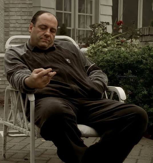 When a rich man is sick, a poor man will pay him a visit to say sorry and wish him a quick recovery. When the poor man is sick, he waits to recover and then goes to tell the rich man that he has been sick.