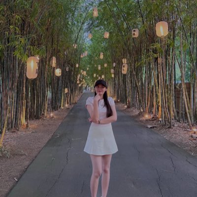 Laddawan2901's tweet photo. #NewProfilePic https://t.co/AiMVGNgOXn