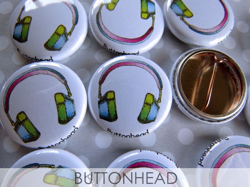 buttonhead_org's tweet photo. If you like buttons and beats, the August freebie pin is calling your name https://t.co/z1rcbej05U #AugustFreebie #IndieMaker #FunMail #ButtonheadBiz https://t.co/XTsMCZ6Z0T