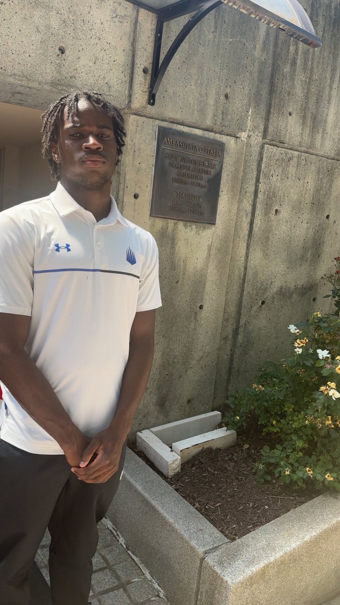 Mikeyhunt727's tweet photo. 16 hours. 3 milestones. 1 mission.

8:15 PM – Locked in with @TheCoachSavage
5:15 AM – Solo grind before sunrise
11:50 AM – Visa secured at Italian Embassy to play @RCIFootball_ 

Every hour matters — including recovery #WHOOP
#GodIsGoodAllTheTime #HuntMode #GlobalDB https://t.co/l2nEGdlzsl