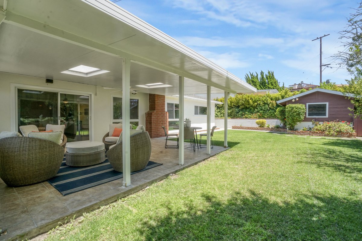 Where Timeless Charm Meets Modern Updates🏠💫

28231 Trailriders Drive, Rancho Palos Verdes
3 beds | 2 baths | 1,684 sq.ft. (btv)
Offered at $1,649,000

Contact agent Dave Poncia for details
Call 310.497.8020
DRE#01967475