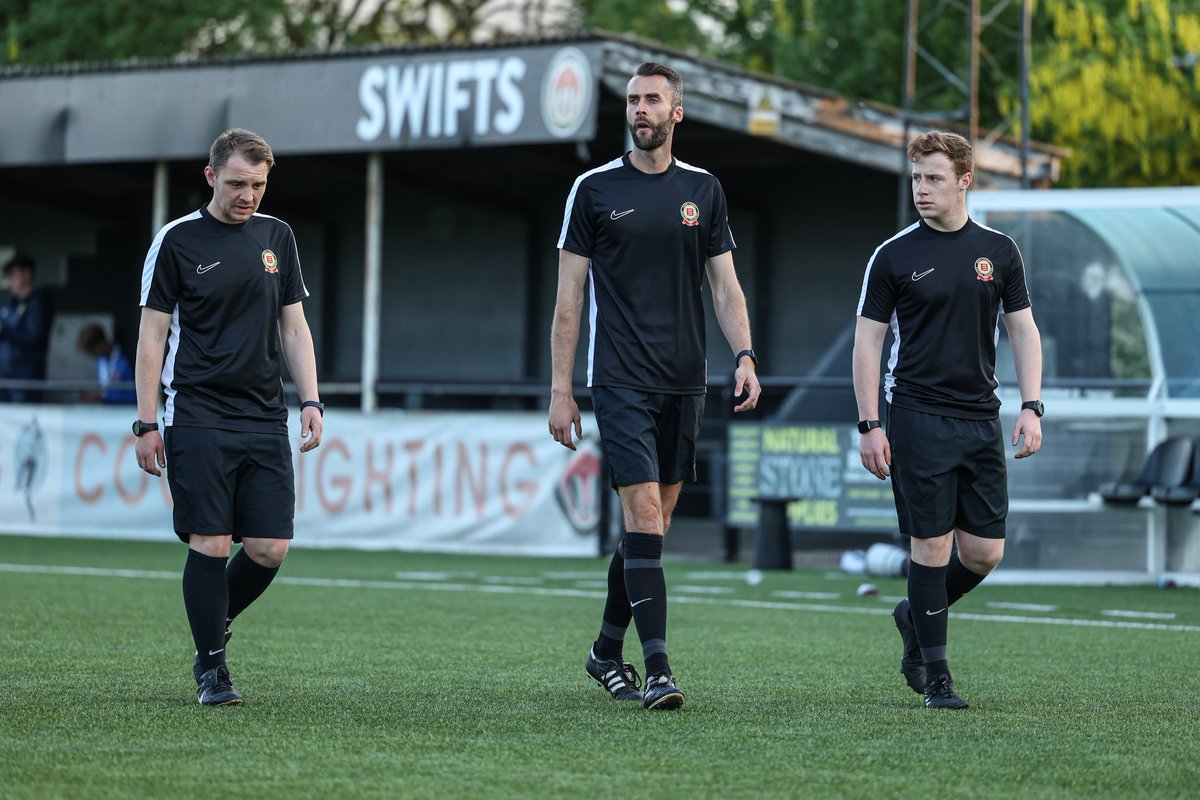 Essex Referees (@essexreferees) on Twitter photo UPCOMING FA REFEREE COURSES | We have 2โฃ FA Referee Courses coming up around the county in September 2025.
Email Referees@EssexFA.com for more details. UPCOMING FA REFEREE COURSES | We have 2โฃ FA Referee Courses coming up around the county in September 2025.
Email Referees@EssexFA.com for more details.