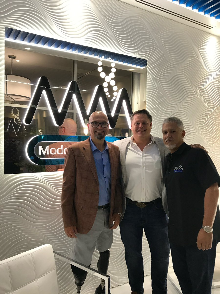 JAVISTRONG1's tweet image. My journey is proof:
You can lose everything… and still win the game of life.
Faith. Family. Fight.
That’s how you go from tragedy to triumph. 🙏
#FromTragedyToTriumph #JaviStrong1 #ModernMedCenters