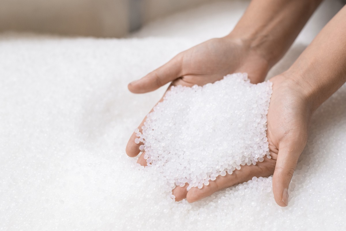 Plastics can harbour microbes. Learn how antimicrobial plastics can integrate silver‑ion additives to stay hygienic, last longer and remain odour‑free.

addmaster.co.uk/blog/improving…

#antimicrobial #plastics #Biomaster #hygiene