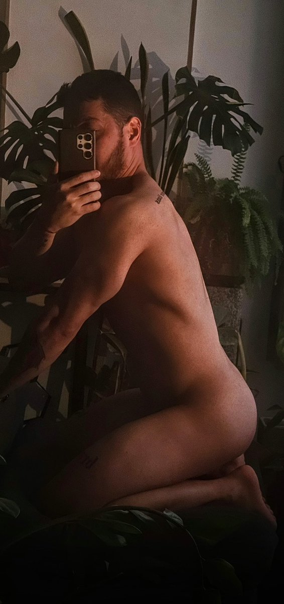 Follow me and come see so much more
#FolloForFolloBack #men #gayman #gay #GayEastLondon #pride #gaypride #muscle #musclemen #sexyman #onlyfans #of #sugarbaby #sugardaddy