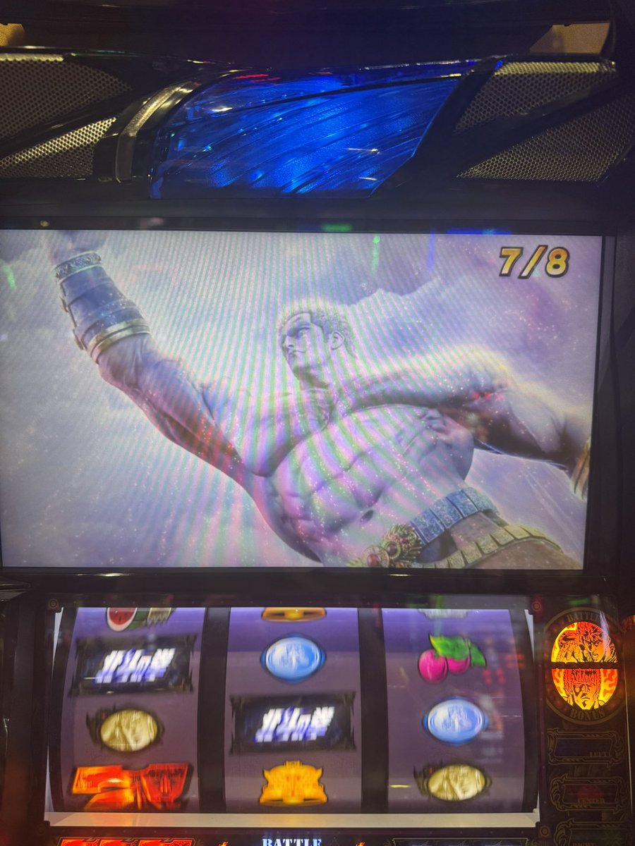 BMBism's tweet photo. 2回連続無双転送突入！しかし閉店取りきれず…精算面倒なので残クレジット2k使い切ったら超ギリギリでインチキ万枚！（笑） https://t.co/lPmpb04wug