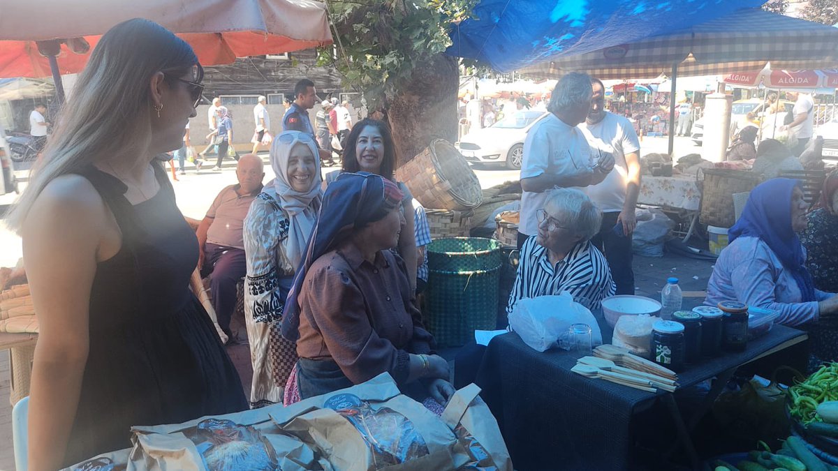 Ayça Taşkent (@aycataskent) on Twitter photo Genel Merkezimizin görevlendirmesiyle Bartın’dayız. Zonguldak Milletvekilimiz <a href="/vekilimizeylem/">Eylem Ertuğ Ertuğrul</a> Parti Meclisi Üyemiz <a href="/ahhakverdi/">Ali Haydar Hakverdi</a> ve Yüksek Disiplin Kurulu Üyemiz Özgür Sağlam ile birlikte çalışmamıza başladık.
Bartın’da; 19 Mart darbesini, AKP'nin yarattığı ekonomik yıkımı Genel Merkezimizin görevlendirmesiyle Bartın’dayız. Zonguldak Milletvekilimiz <a href="/vekilimizeylem/">Eylem Ertuğ Ertuğrul</a> Parti Meclisi Üyemiz <a href="/ahhakverdi/">Ali Haydar Hakverdi</a> ve Yüksek Disiplin Kurulu Üyemiz Özgür Sağlam ile birlikte çalışmamıza başladık.
Bartın’da; 19 Mart darbesini, AKP'nin yarattığı ekonomik yıkımı