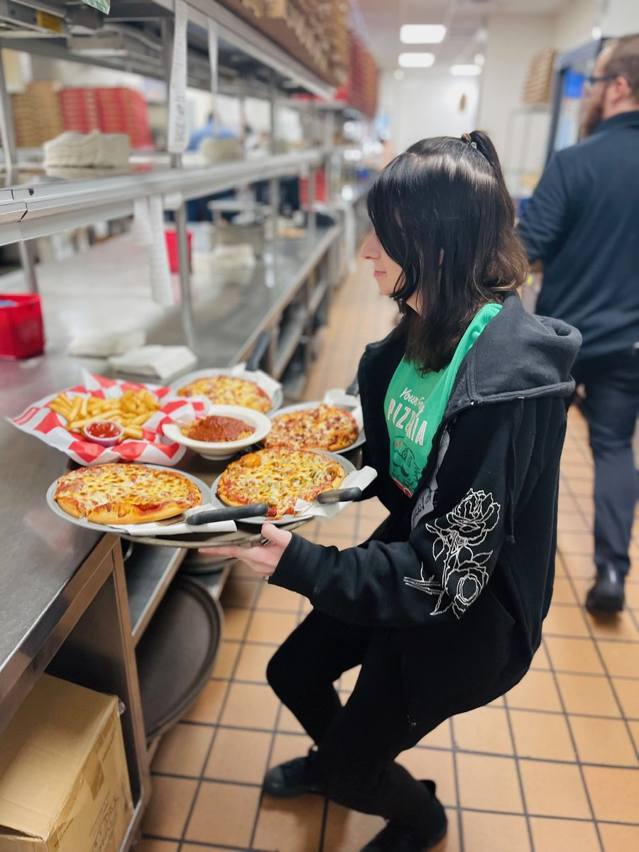 Our Team Members make it look easy, but they bring the hustle and the smiles every day. 💅🙌