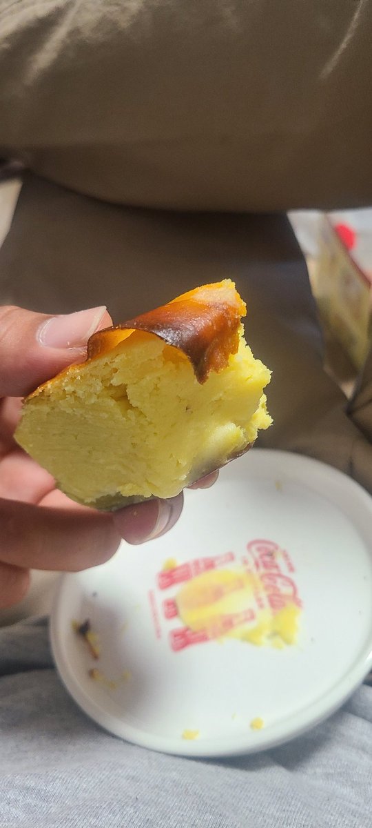 9食目　帯広　クランベリー　バカでかスイートポテト