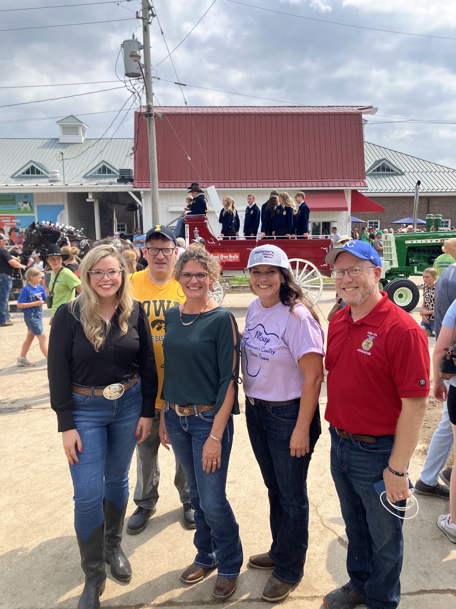 Iowa Department of Education (@iadeptofed) on Twitter photo Nothing compares to the Iowa State Fair! This past weekend, Director McKenzie Snow enjoyed the sights and sounds of the 2025 state fair, taking part in the FFA Parade of Champions that featured this year’s FFA student exhibit winners. Director Snow joined <a href="/IALtGov/">Lt. Gov. Chris Cournoyer</a>, 2025 Iowa Nothing compares to the Iowa State Fair! This past weekend, Director McKenzie Snow enjoyed the sights and sounds of the 2025 state fair, taking part in the FFA Parade of Champions that featured this year’s FFA student exhibit winners. Director Snow joined <a href="/IALtGov/">Lt. Gov. Chris Cournoyer</a>, 2025 Iowa
