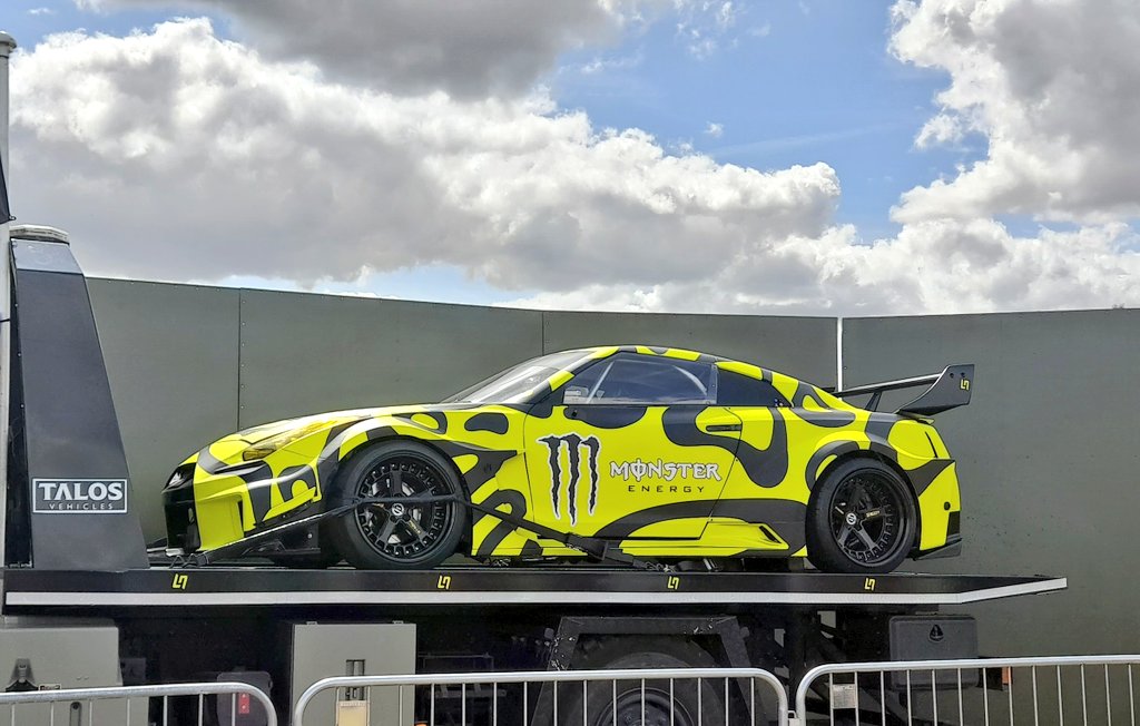 DavidRoss1980's tweet photo. Day 1 - Thursday @SilverstoneUK 
First stop was to collect our @LandoNorris Stand Tshirts then joined the queue at the Lando Store @LN4 - @MonsterEnergyUK keeping the crowd hydrated 🫠💛 https://t.co/O6KsAvW6Z6