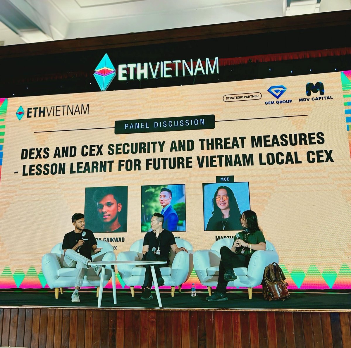 decrypt0com's tweet image. Our Founder @Pratik_Gaikwad1 joined panel discussion on &quot;DEXs and CEXs Security Measures&quot; during @Eth_Vietnam 🇻🇳

Accompanied by @brucekurtz (@KangaExchange) &amp;amp; @martinetlee (@ZircuitL2)

Was an insightful experience ✨