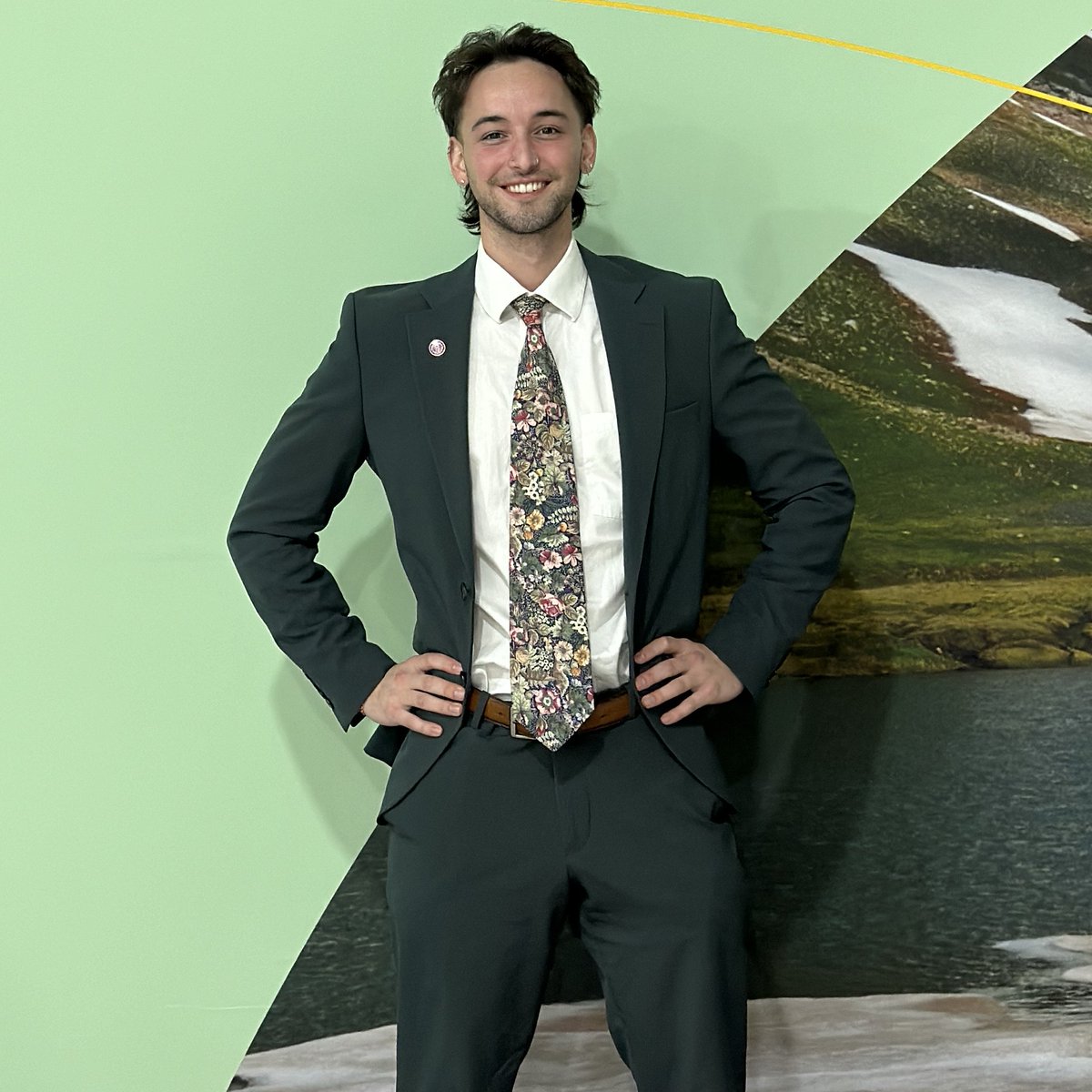 Cornell Grad School (@cornellgrad) on Twitter photo Chemical engineering doctoral candidate Alexander Gonzalez studies the conversion of carbon dioxide into fuels and chemicals using renewable energy, focusing on pulsed electrochemical systems. Read his student spotlight: gradschool.cornell.edu/spotlights/stu… <a href="/CornellEng/">Cornell Engineering</a> Chemical engineering doctoral candidate Alexander Gonzalez studies the conversion of carbon dioxide into fuels and chemicals using renewable energy, focusing on pulsed electrochemical systems. Read his student spotlight: gradschool.cornell.edu/spotlights/stu… <a href="/CornellEng/">Cornell Engineering</a>